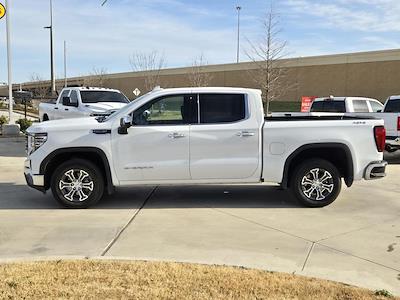 Used 2025 GMC Sierra 1500 - photo 1