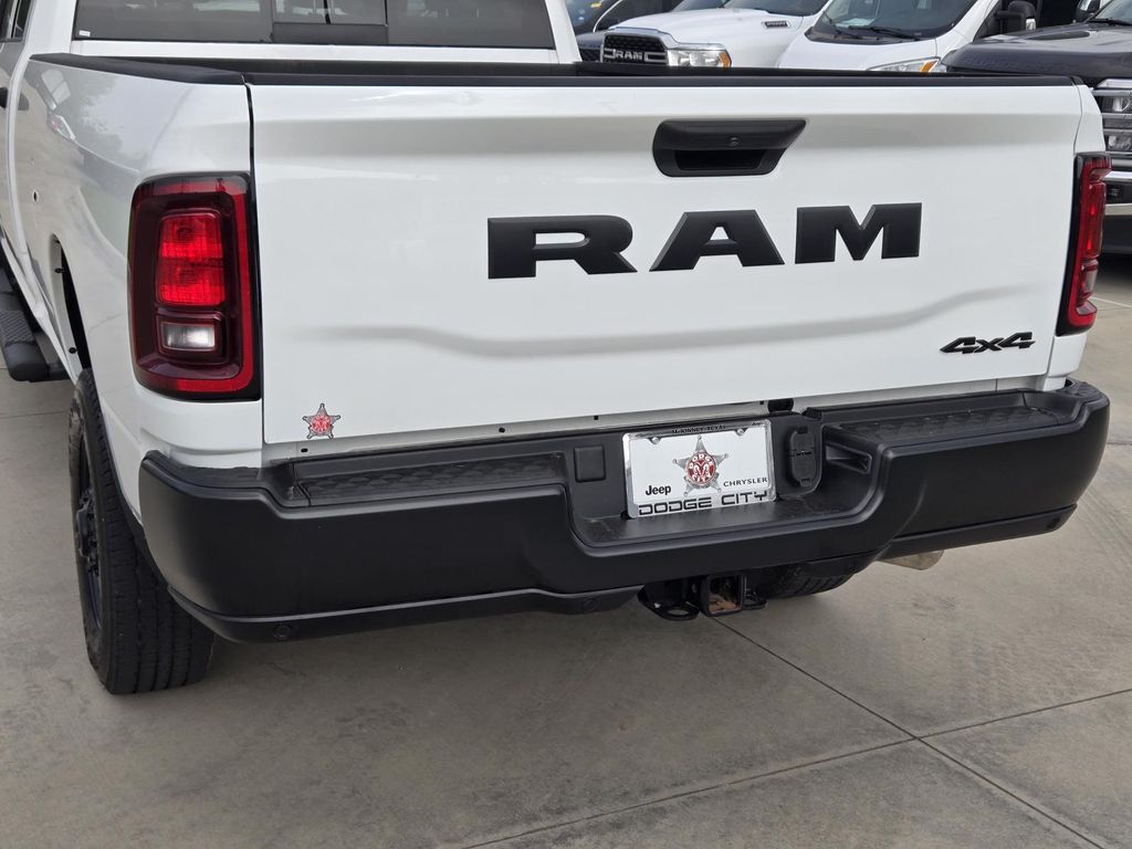 Used 2025 Ram 2500 - photo 11