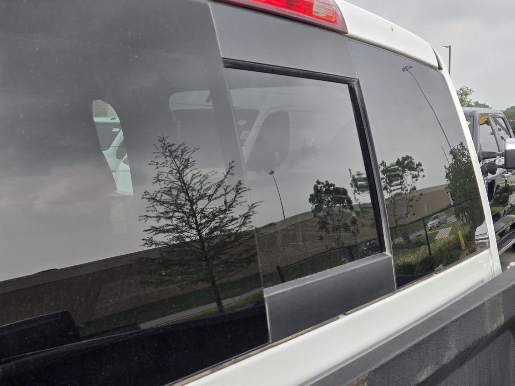 Used 2025 Ram 2500 - photo 13