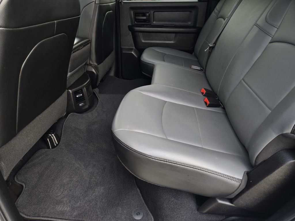 Used 2025 Ram 2500 - photo 20