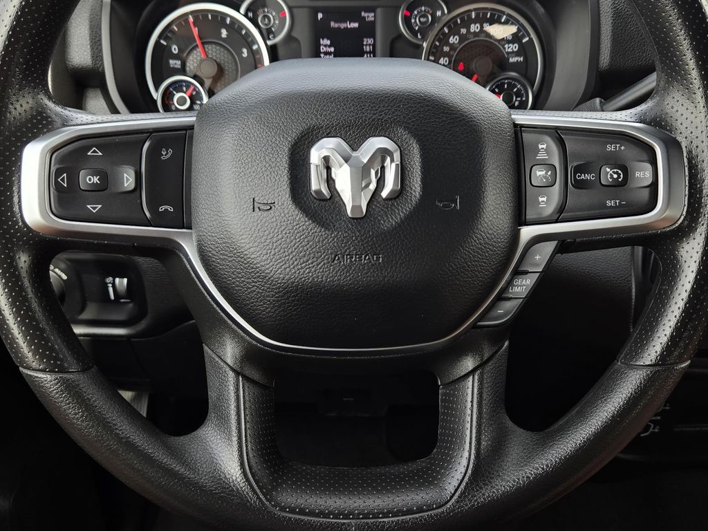 Used 2025 Ram 2500 - photo 34