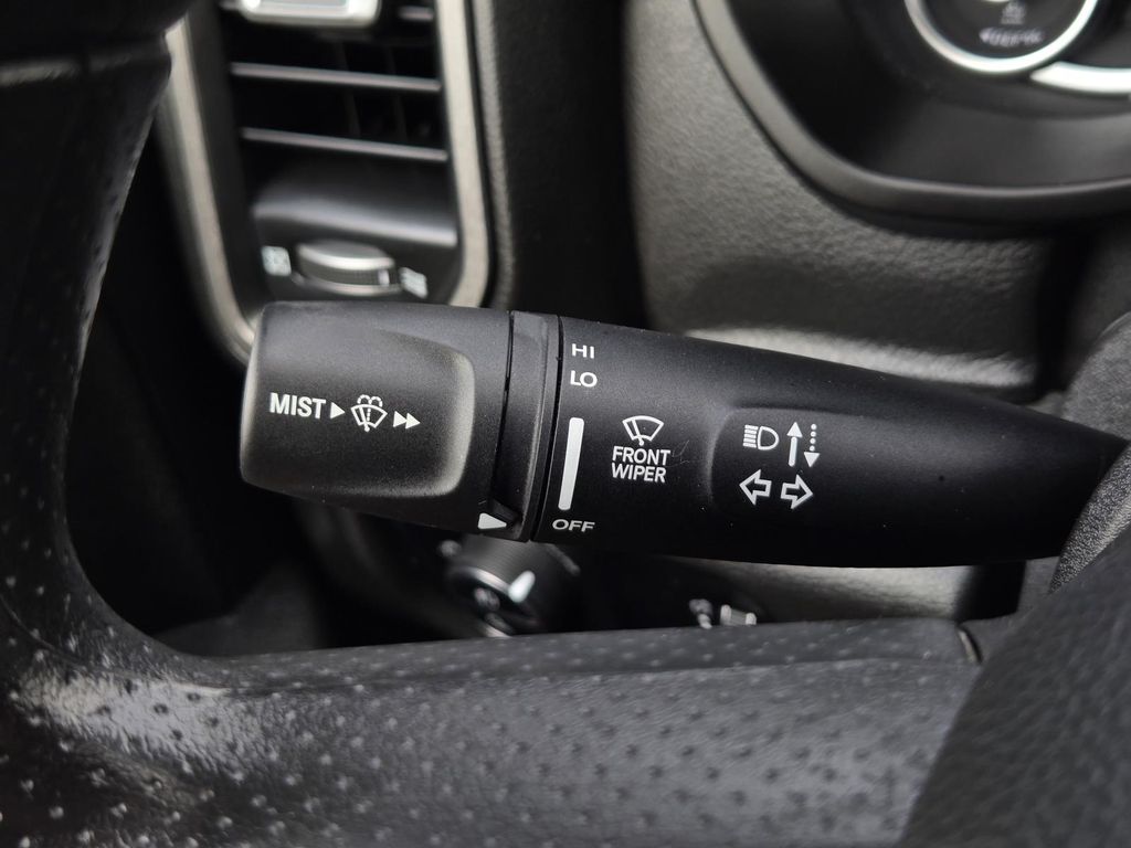 Used 2025 Ram 2500 - photo 36