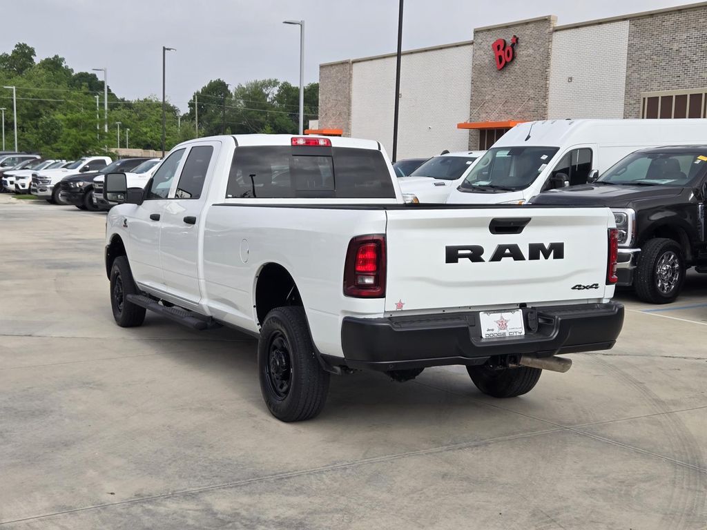 Used 2025 Ram 2500 - photo 2