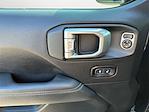 2020 Jeep Gladiator Crew Cab 4WD Pickup for sale #594020A - photo 23