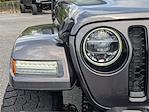 2021 Jeep Gladiator Crew Cab 4x4 Pickup for sale #P590005 - photo 9