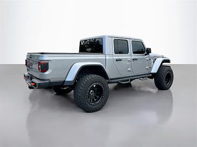 2021 Jeep Gladiator Crew Cab 4x4 Pickup for sale #P590479 - photo 2