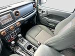 2021 Jeep Gladiator Crew Cab 4x4 Pickup for sale #P590479 - photo 22