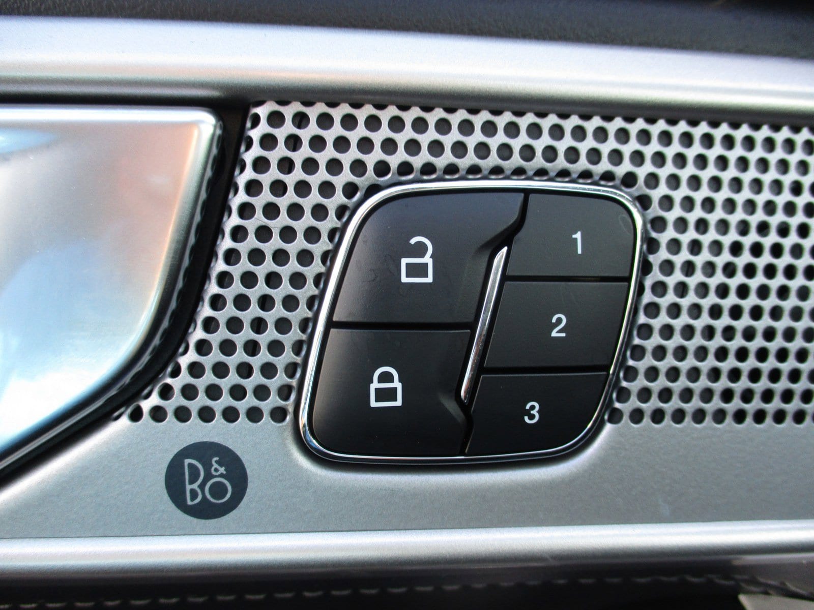 New 2024 Ford Explorer - photo 13
