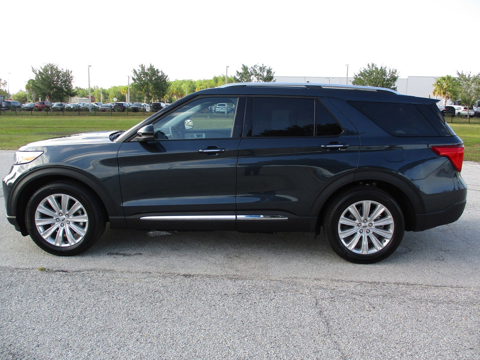 New 2024 Ford Explorer - photo 6