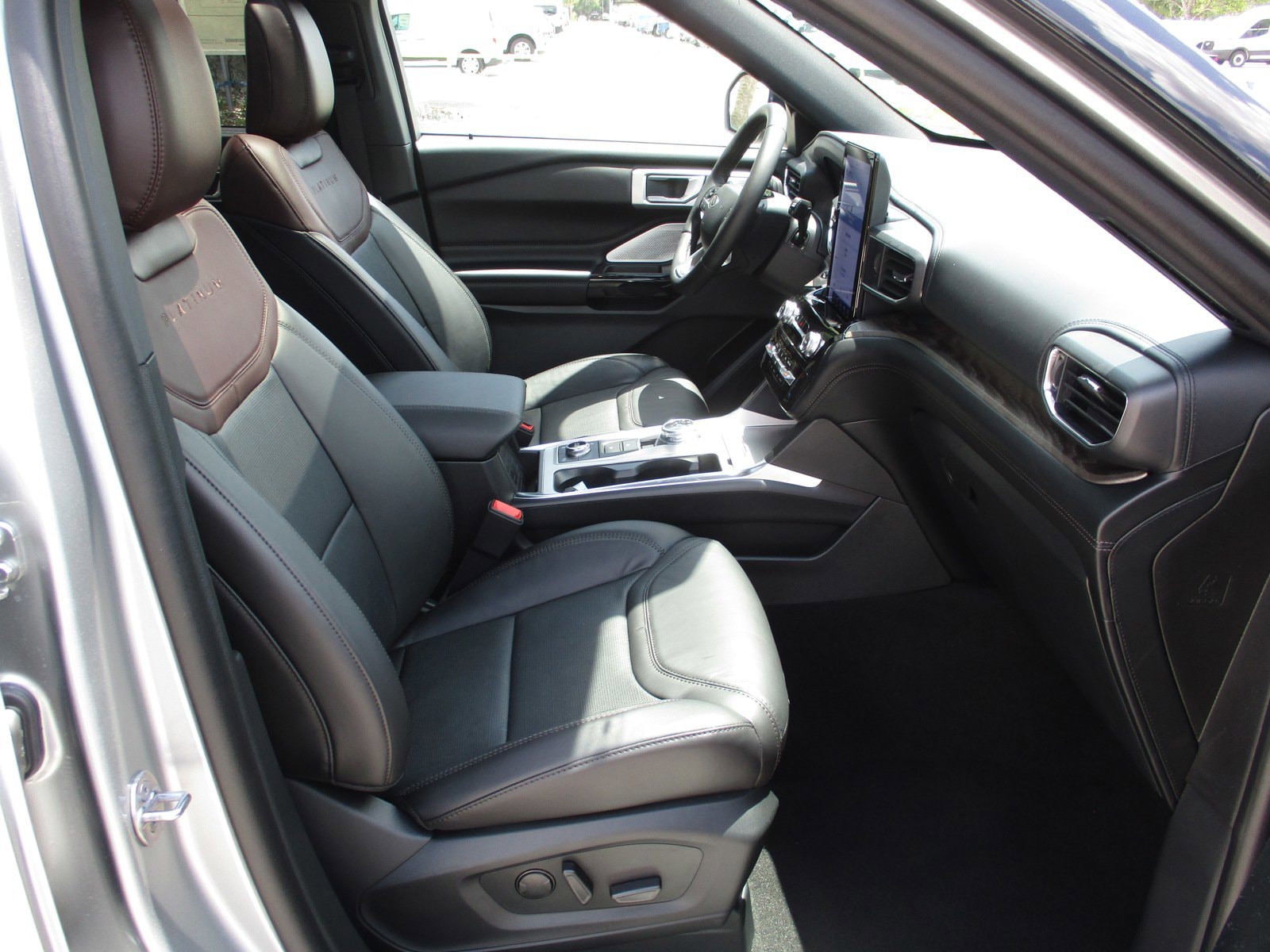 New 2024 Ford Explorer - photo 26