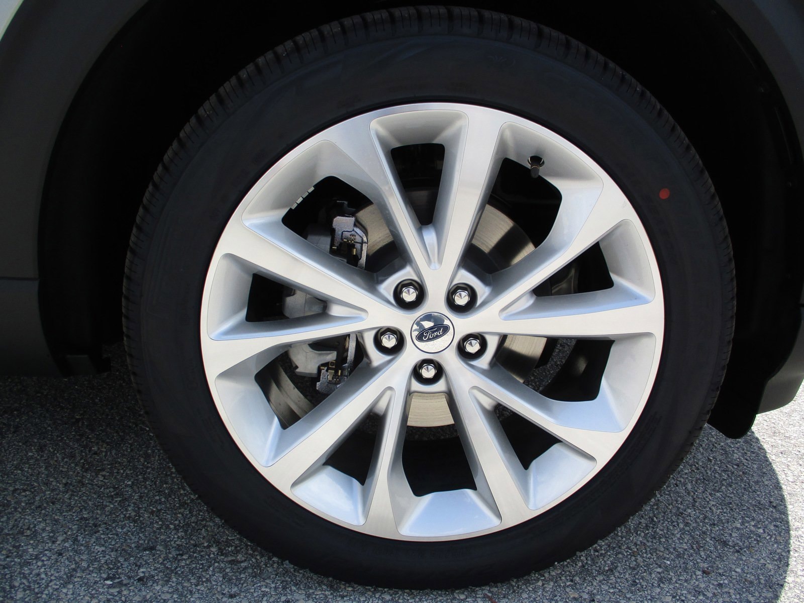 New 2024 Ford Explorer - photo 11