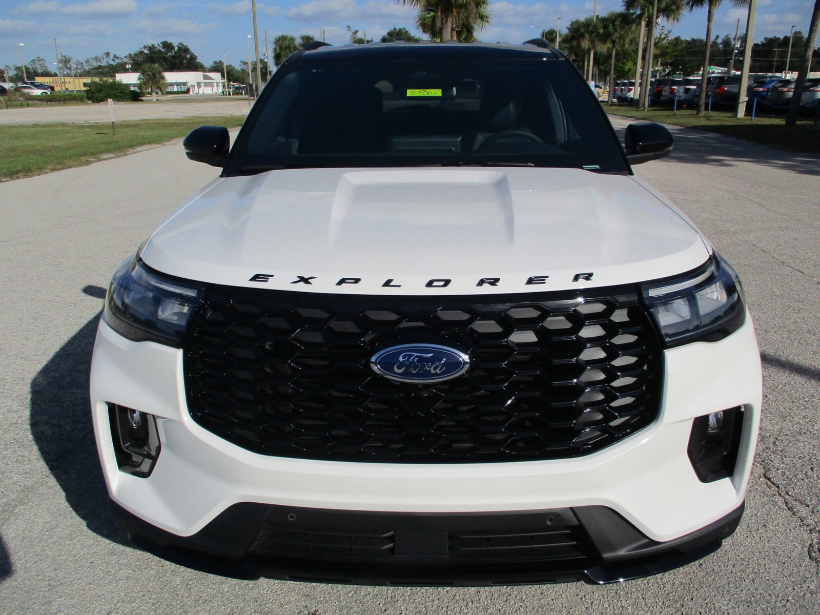 New 2025 Ford Explorer - photo 5