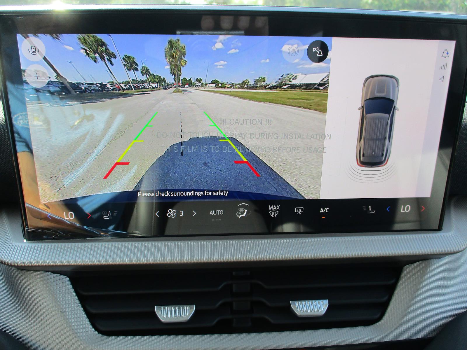 New 2025 Ford Explorer - photo 18