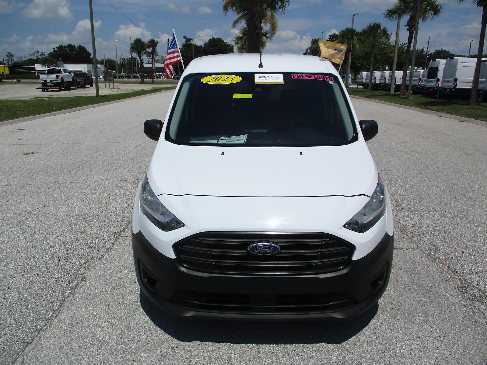 Used 2023 Ford Transit Connect - photo 2