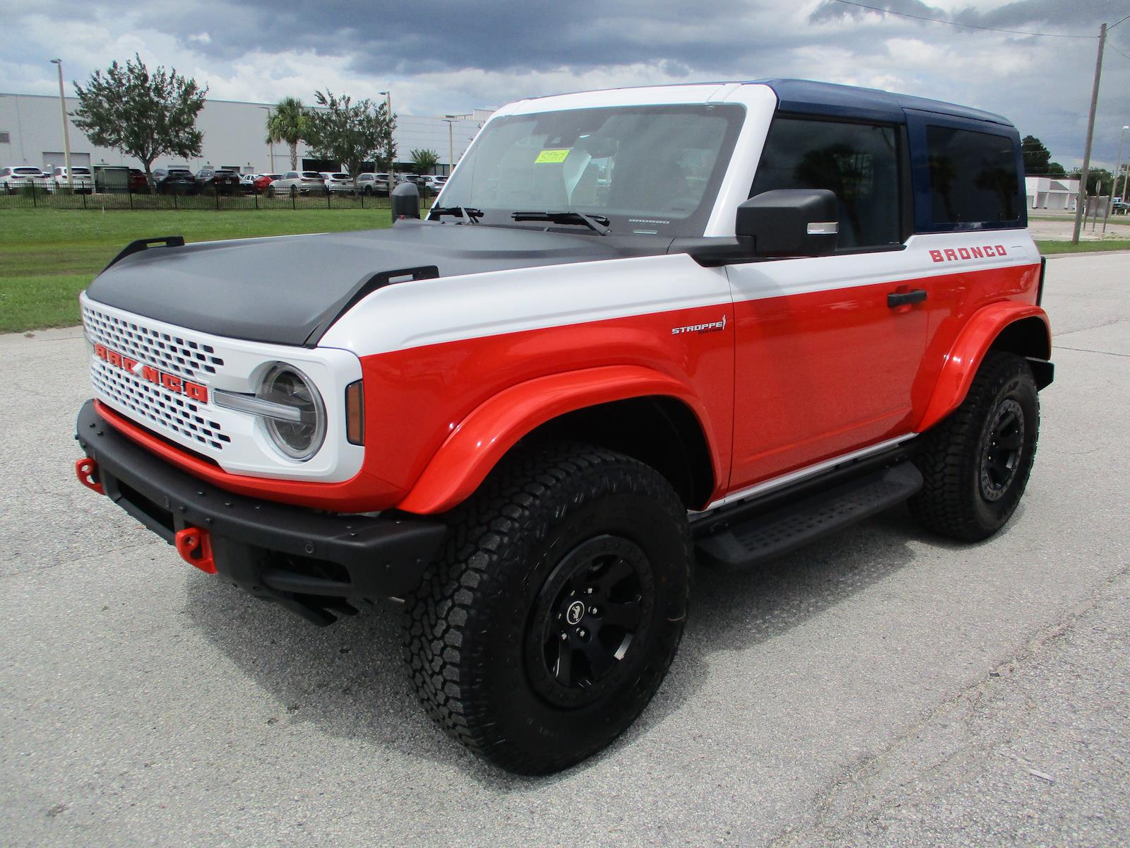 New 2025 Ford Bronco - photo 9
