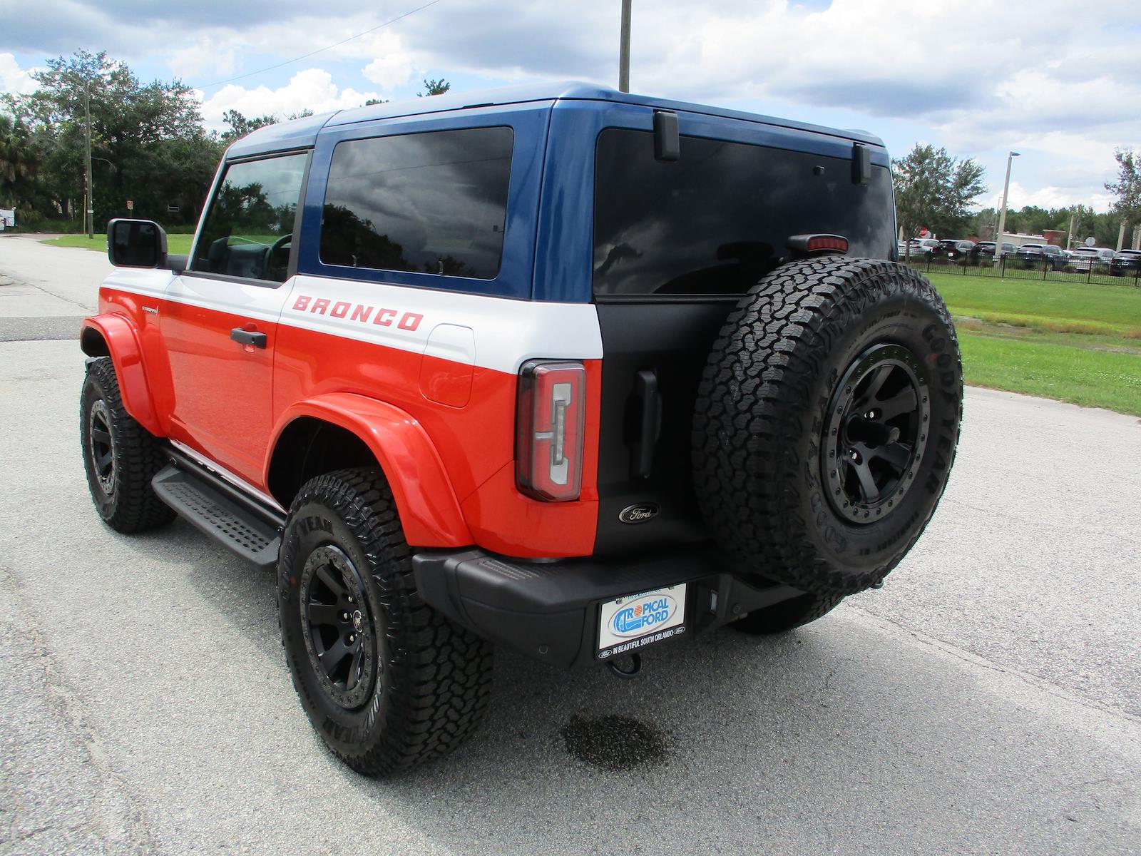 New 2025 Ford Bronco - photo 8