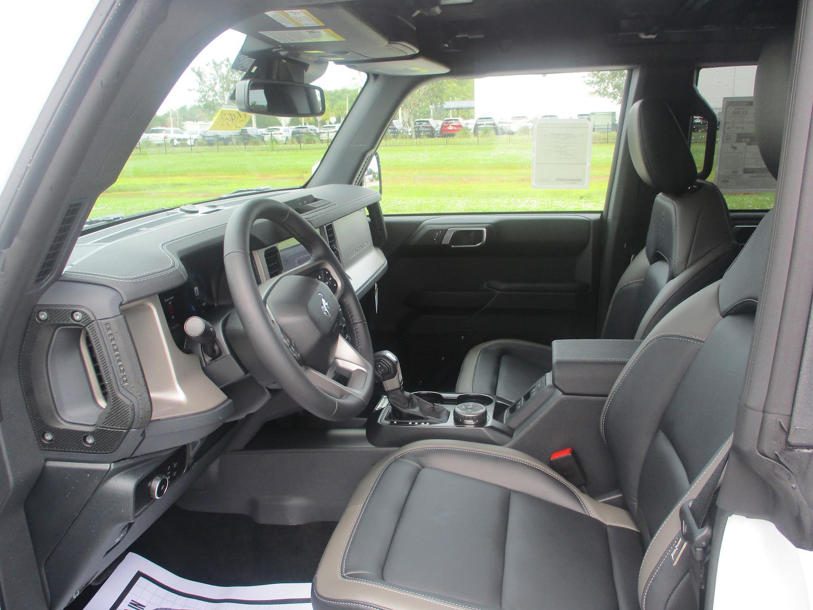 New 2025 Ford Bronco - photo 32