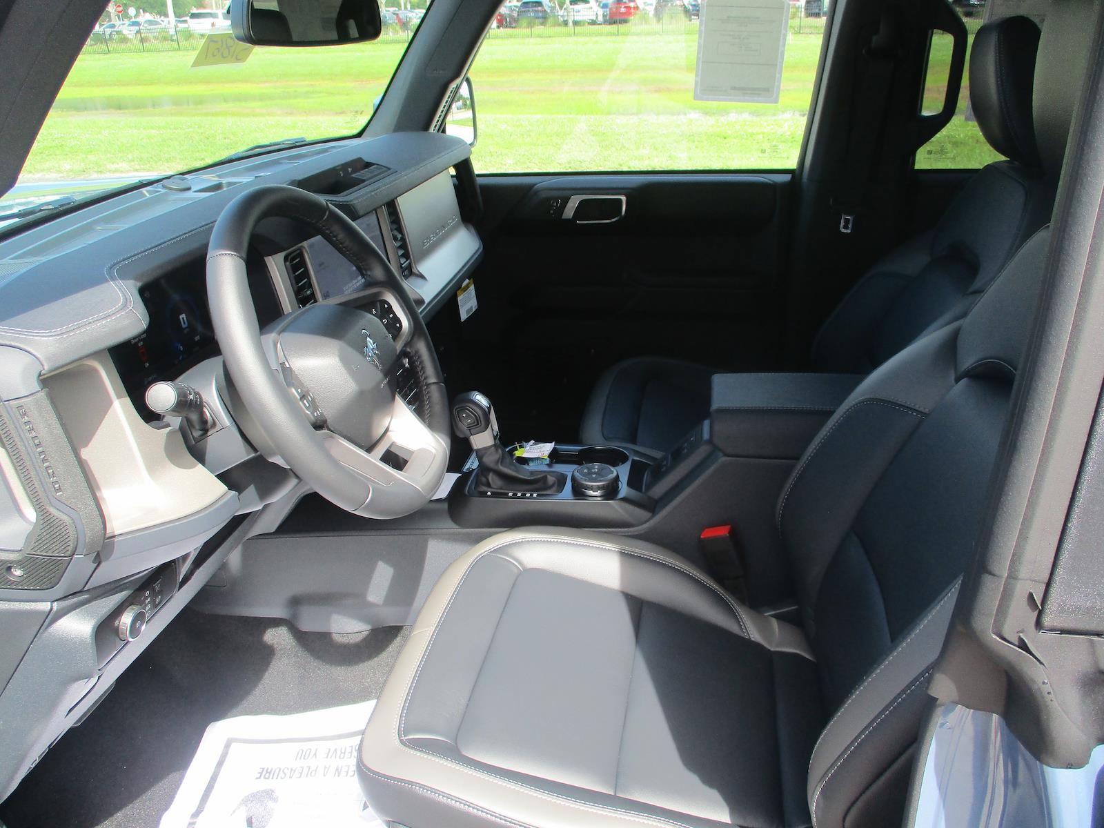 New 2025 Ford Bronco - photo 8