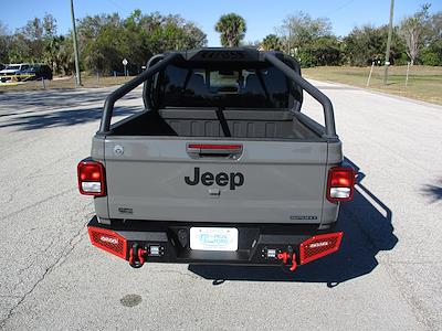 Used 2020 Jeep Gladiator - photo 1