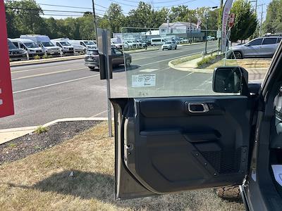 New 2025 Ford Bronco - photo 1