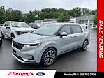 2022 Kia Carnival FWD Minivan for sale #FAU2747 - photo 1