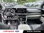2022 Kia Carnival FWD Minivan for sale #FAU2747 - photo 17