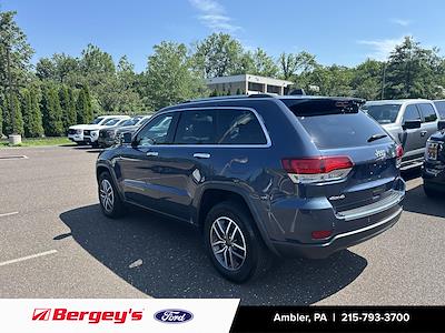 Used 2021 Jeep Grand Cherokee Limited 4x4 SUV for sale #FAU2793 - photo 2