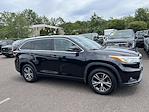 2016 Toyota Highlander AWD SUV for sale #FAU2808 - photo 3