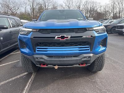 2024 Chevrolet Colorado Crew Cab 4WD Pickup for sale #FAU3214 - photo 2
