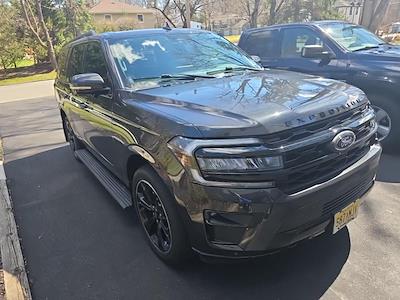 Used 2023 Ford Expedition - photo 1