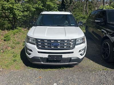 Used 2017 Ford Explorer - photo 2