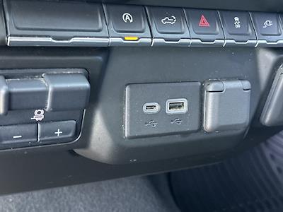 Used 2022 Chevrolet Silverado 1500 - photo 1