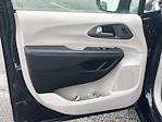 Used 2023 Chrysler Pacifica Touring L Minivan for sale #D6220B - photo 11