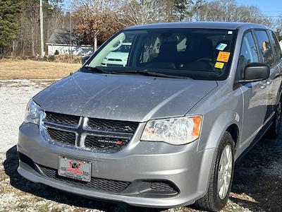 Used 2018 Dodge Grand Caravan SE Minivan for sale #D6463 - photo 2