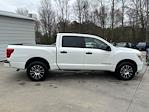 2023 Nissan Titan Crew Cab 4WD Pickup for sale #DI256 - photo 9
