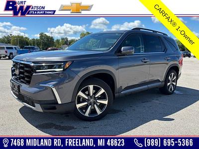 Used 2024 Honda Pilot Touring AWD SUV for sale #036972 - photo 1