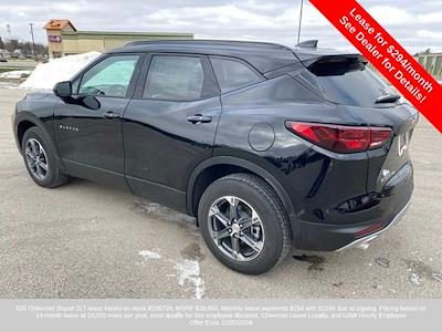 New 2025 Chevrolet Blazer LT AWD SUV for sale #147846 - photo 2