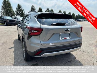 New 2025 Chevrolet Trax LT SUV for sale #310472 - photo 2