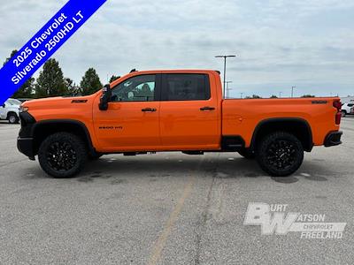 New 2025 Chevrolet Silverado 2500 LT Crew Cab 4x4 Pickup for sale #323195 - photo 2