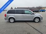 Used 2016 Dodge Grand Caravan SXT Minivan for sale #388085 - photo 6