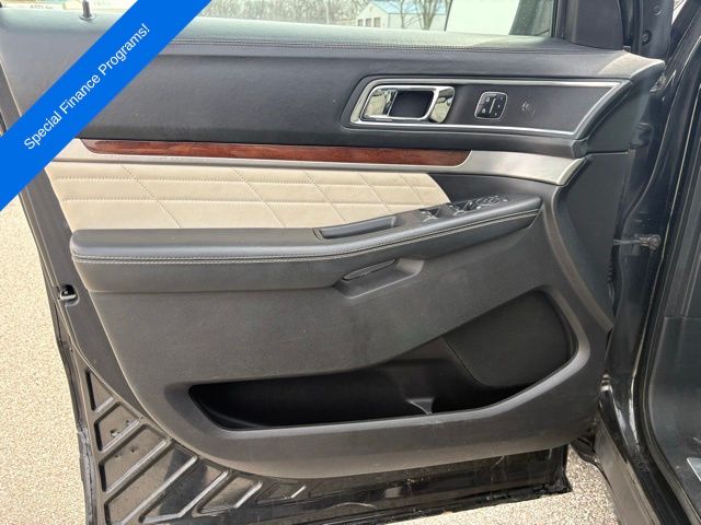 Used 2016 Ford Explorer - photo 13