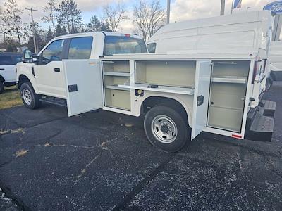 Used 2022 Ford F-250 Super Cab 4x4 Knapheide Service Truck for sale #g17918 - photo 2
