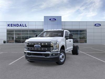 2025 Ford F-350 Super Cab DRW 4x4 Crysteel Dump Truck for sale #W6908 - photo 2