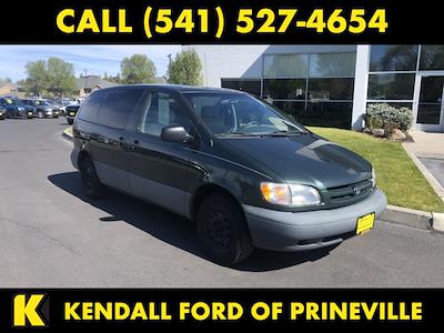 2000 Toyota Sienna 4x2 Minivan for sale #WPJ6584B - photo 1