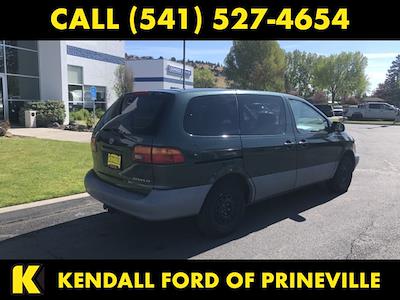 2000 Toyota Sienna 4x2 Minivan for sale #WPJ6584B - photo 2