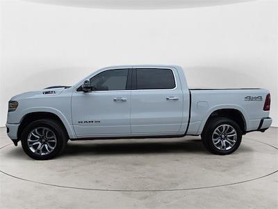 2022 Ram 1500 Crew Cab 4WD Pickup for sale #RAB7637A - photo 2