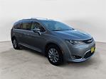 Used 2018 Chrysler Pacifica Touring L Minivan for sale #RN34431A - photo 7