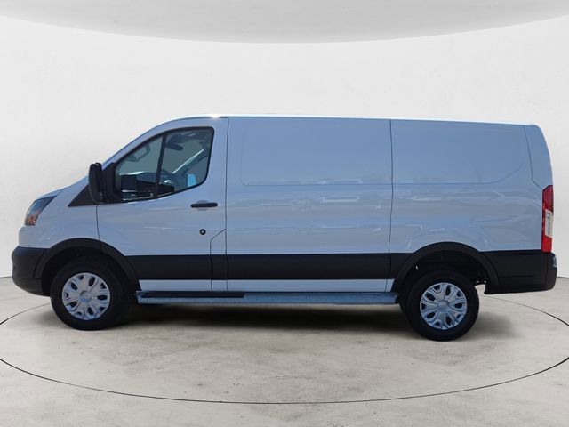 Used 2024 Ford Transit 250 - photo 2