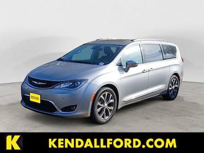 2017 Chrysler Pacifica FWD Minivan for sale #FT45629A - photo 1