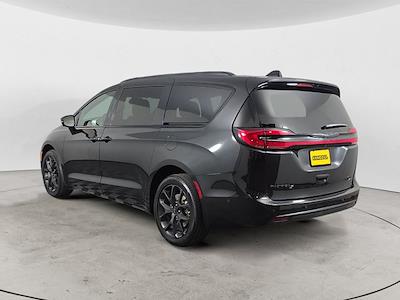 2023 Chrysler Pacifica AWD Minivan for sale #FTS3473A - photo 2